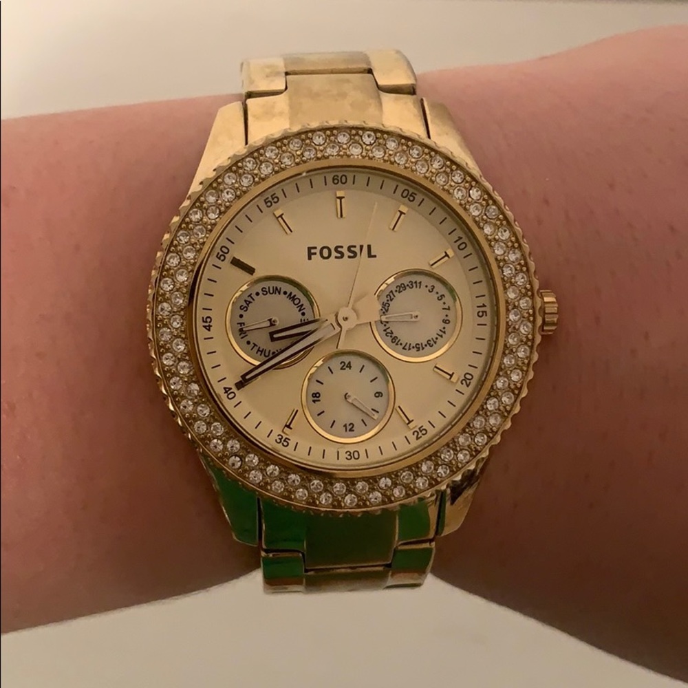 Women’s Fossil Watch gold